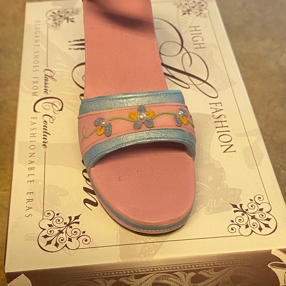 Miniature Hat, Purse, and Shoe “Felicity” with original Boxes - Picture 3 of 14